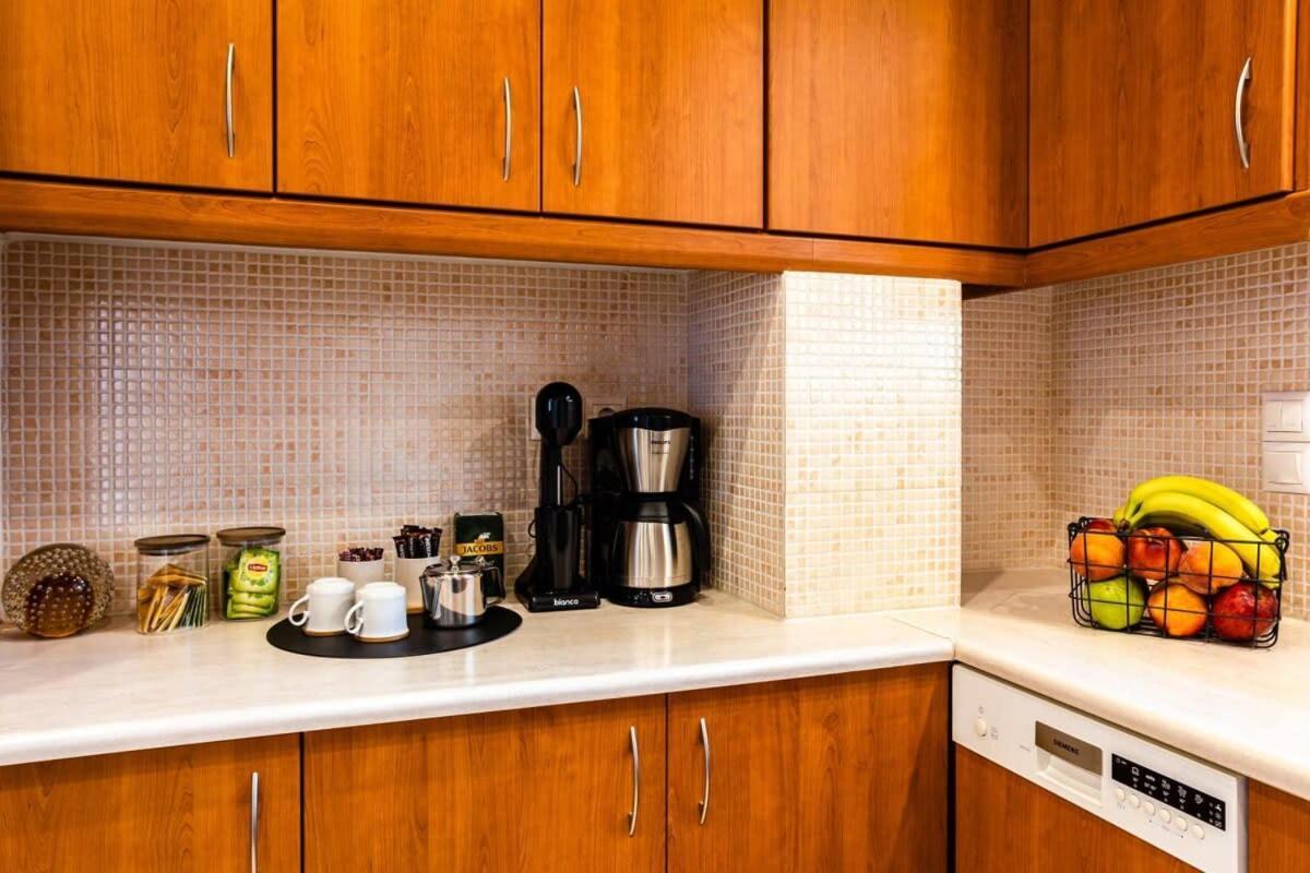 Filiatra Downtown Cozy Retreat - Homely Vibes Luaran gambar