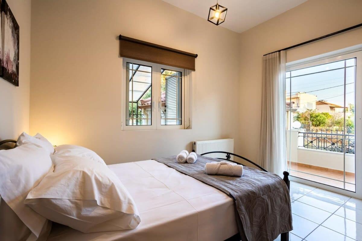 Filiatra Downtown Cozy Retreat - Homely Vibes Luaran gambar